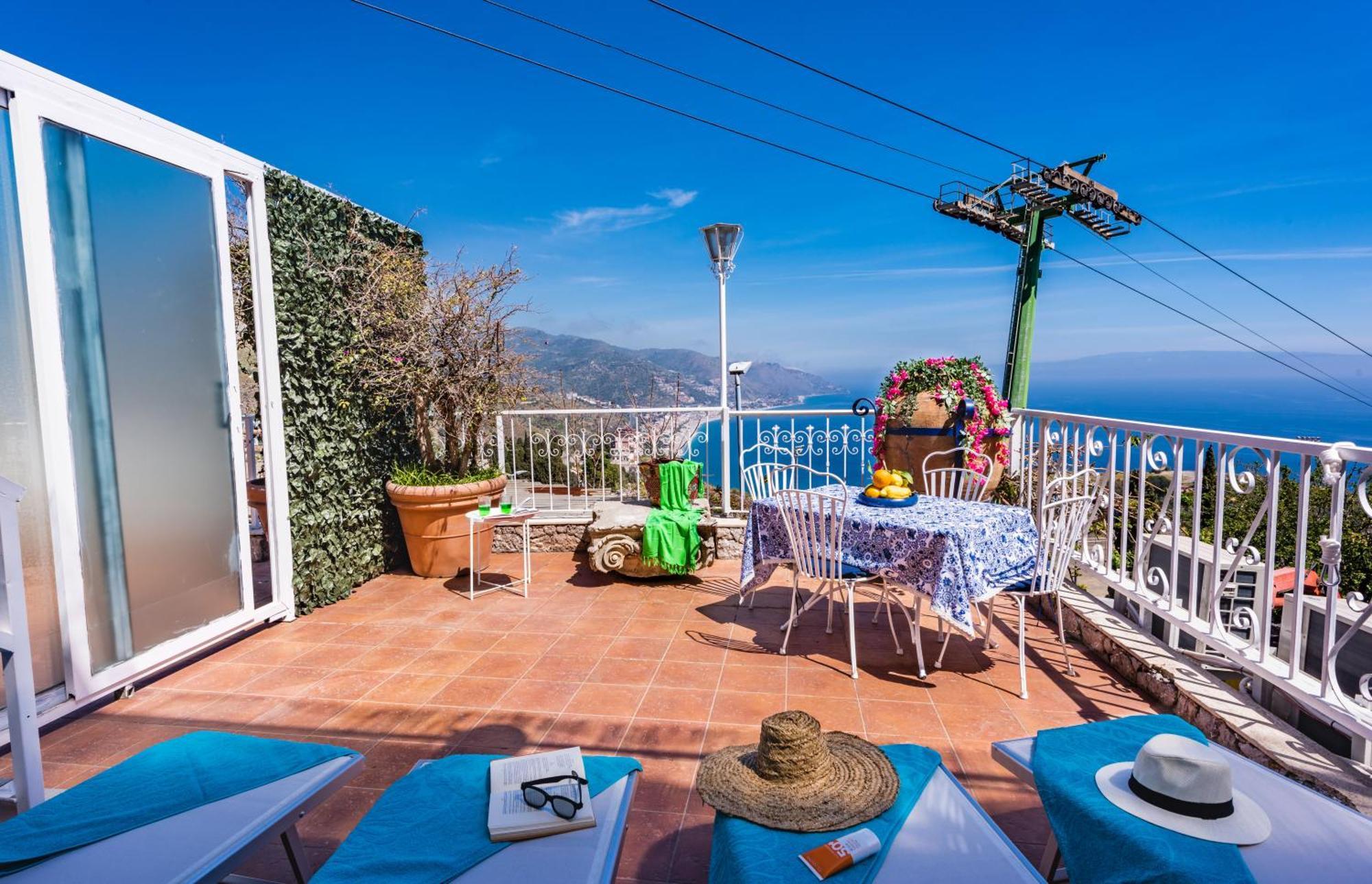 Dream View Suites Таорміна Екстер'єр фото