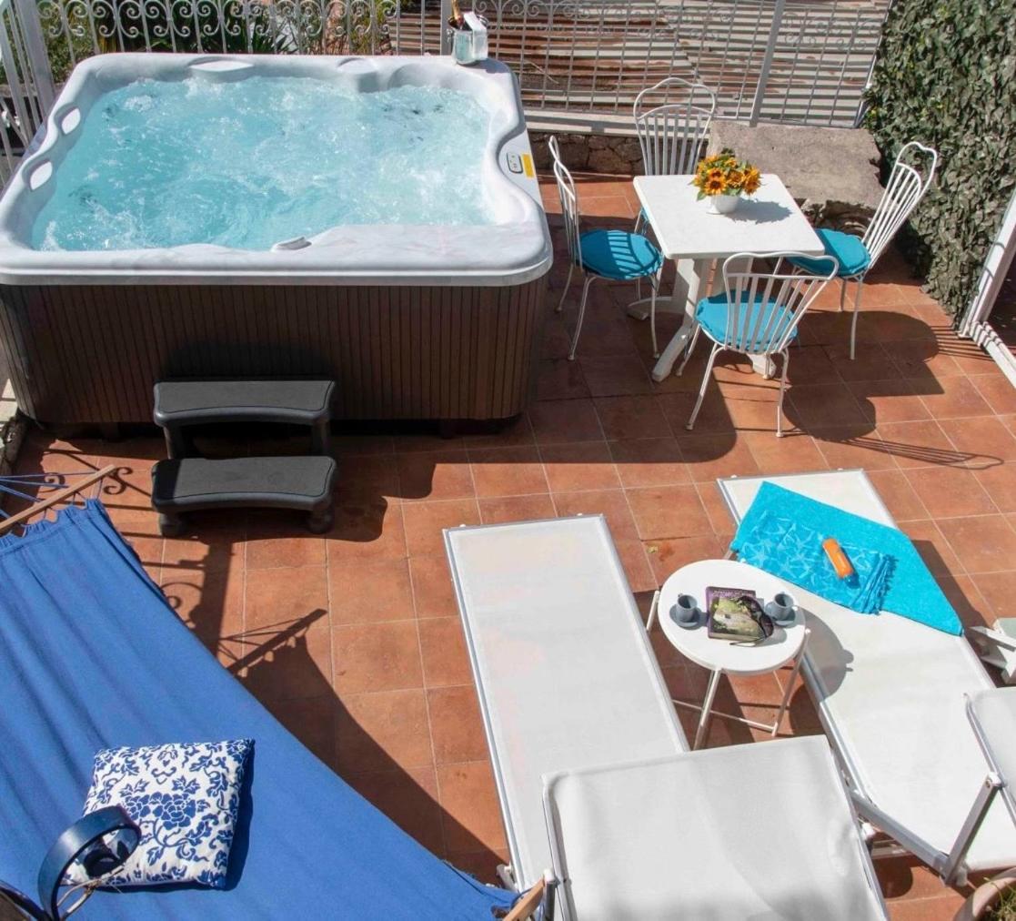 Dream View Suites Таорміна Екстер'єр фото